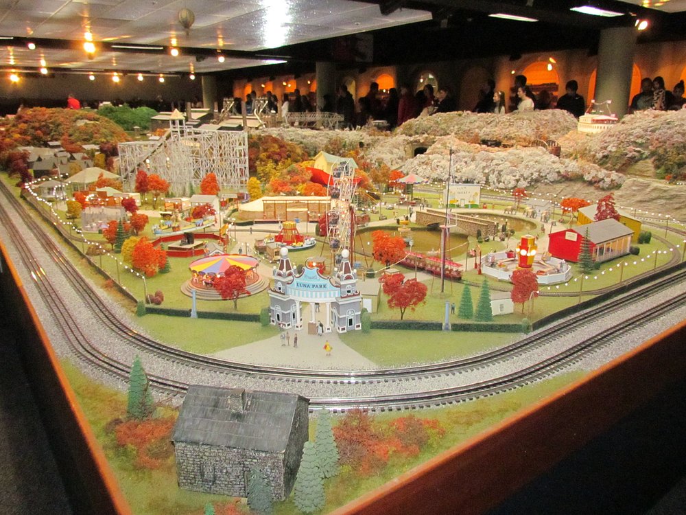 Miniature Railroad & Village at Kamin Science Center
