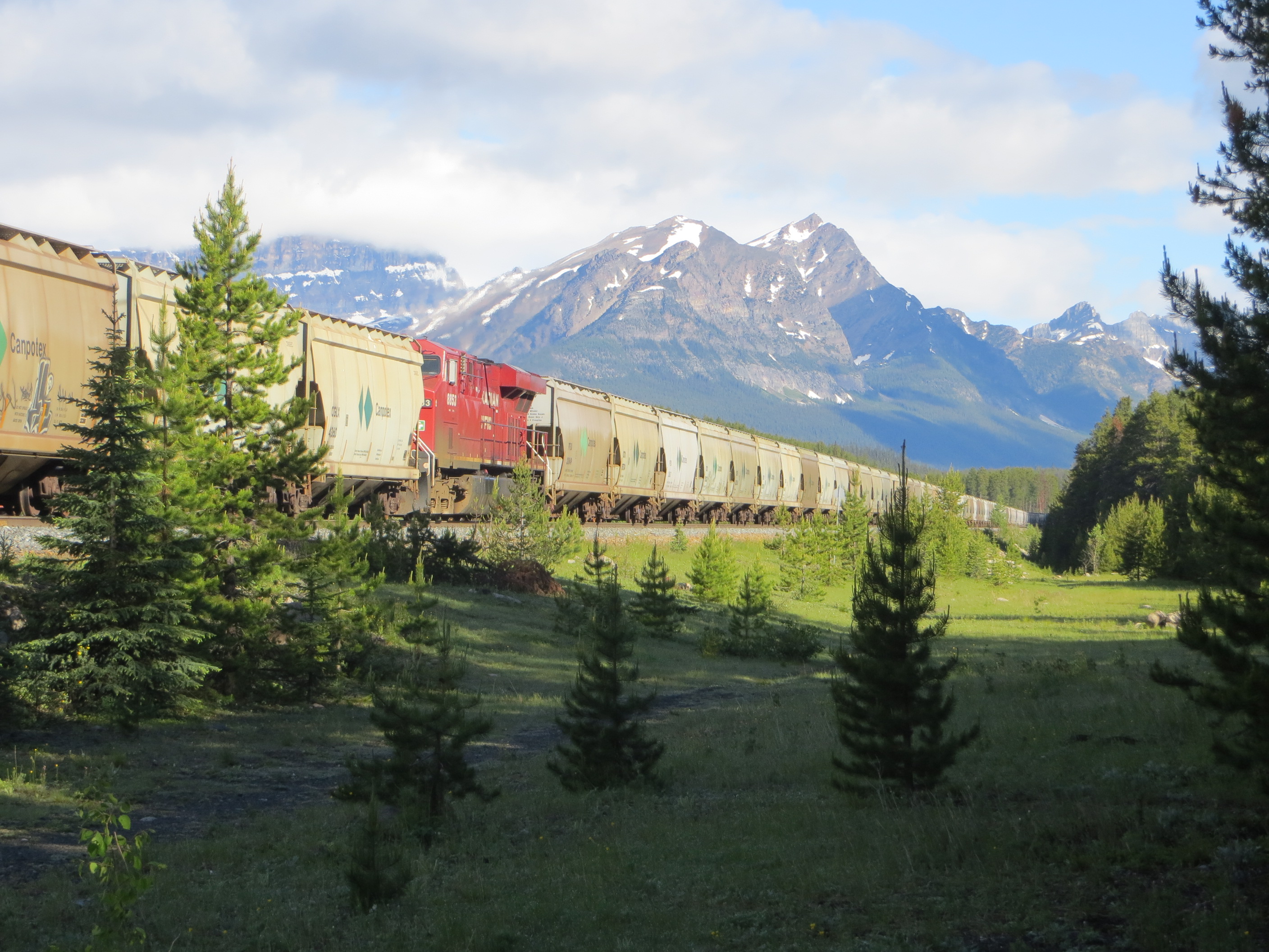 20130627 05 CP Railway, Lake Louise
