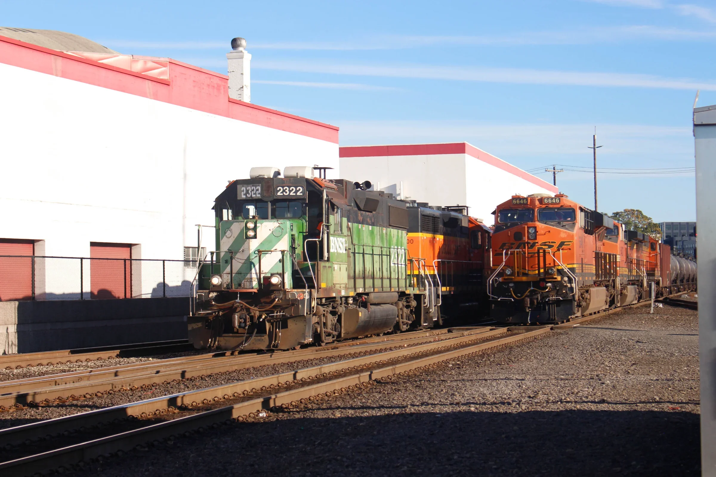 BNSF 2322 with Loaded Ethanol