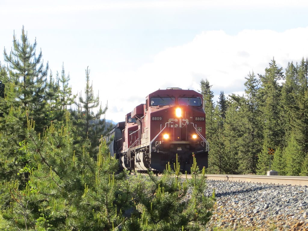 20130627 03 CP Railway, Lake Louise
