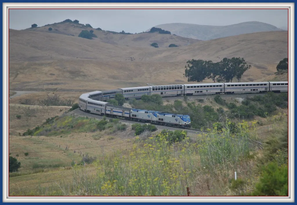 The Southbound Coast Starlight   at horseshoe curve